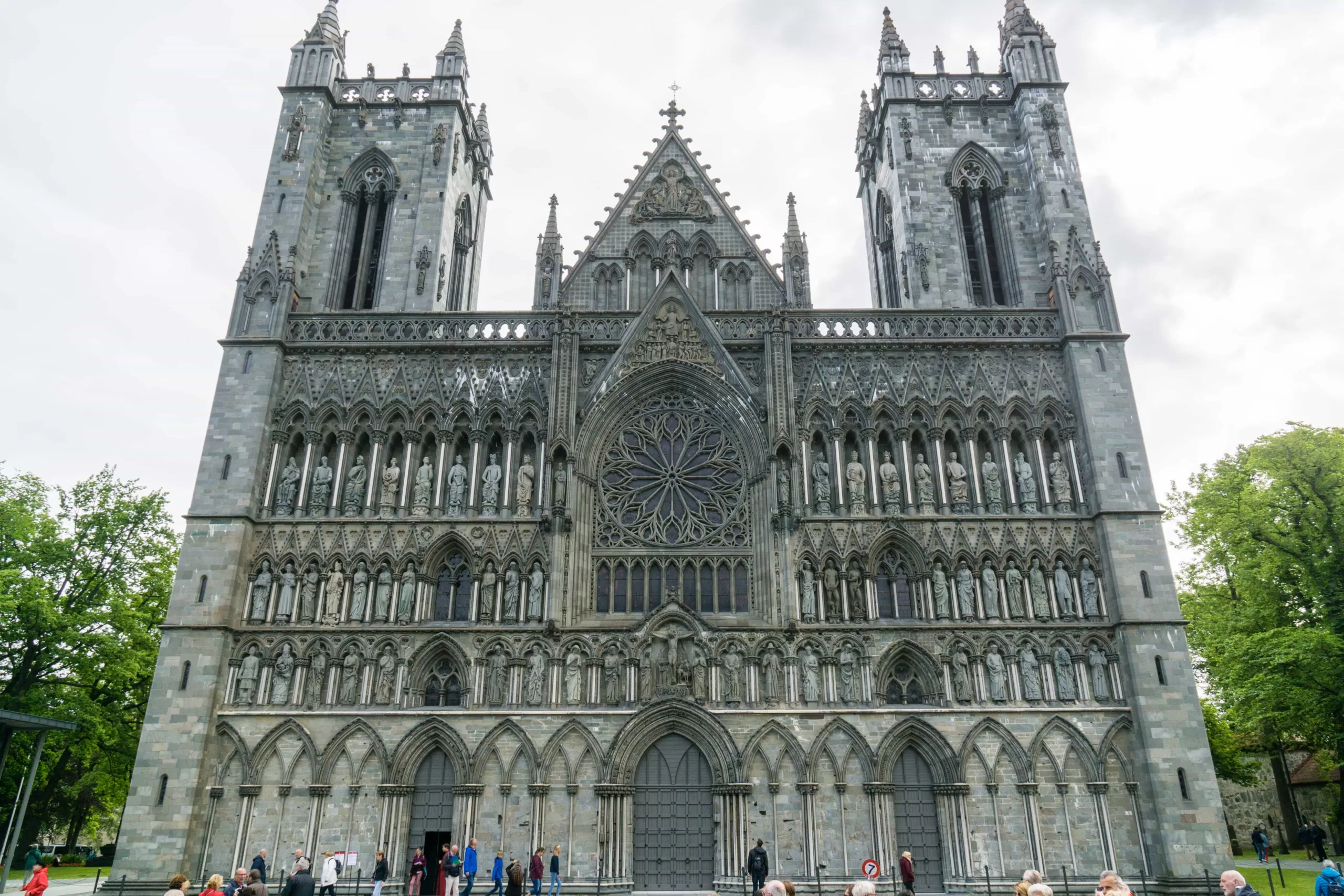【北歐景點】拜訪維京王的千年古城 – Trondheim 特隆赫姆景點懶人包